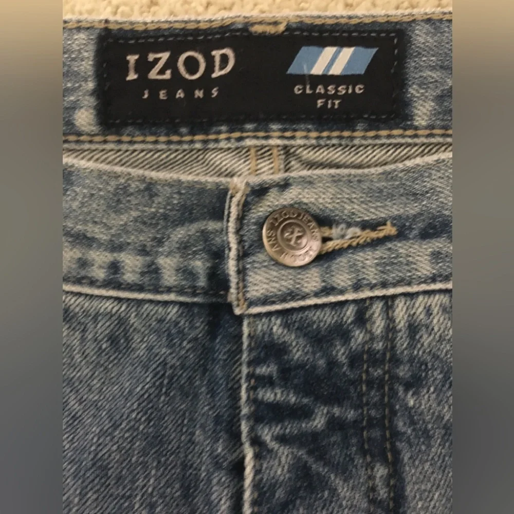 Izod Classic Fit men’s denim jeans - Picture 4 of 5